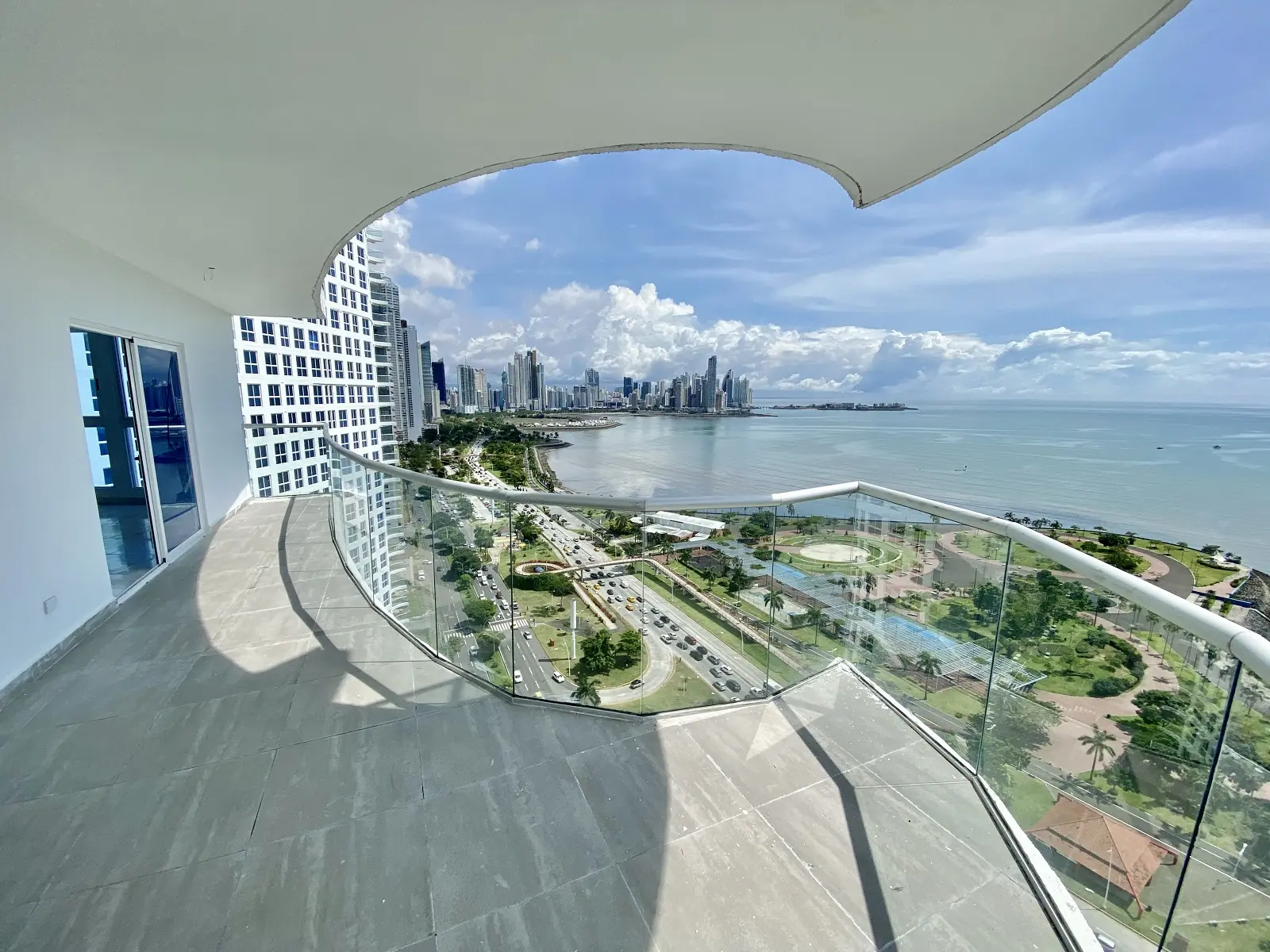 The Sands Apartments Mall - Image 4